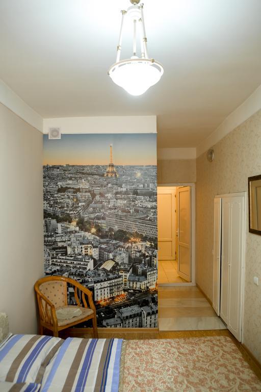 Hotel Mini Erevan Esterno foto