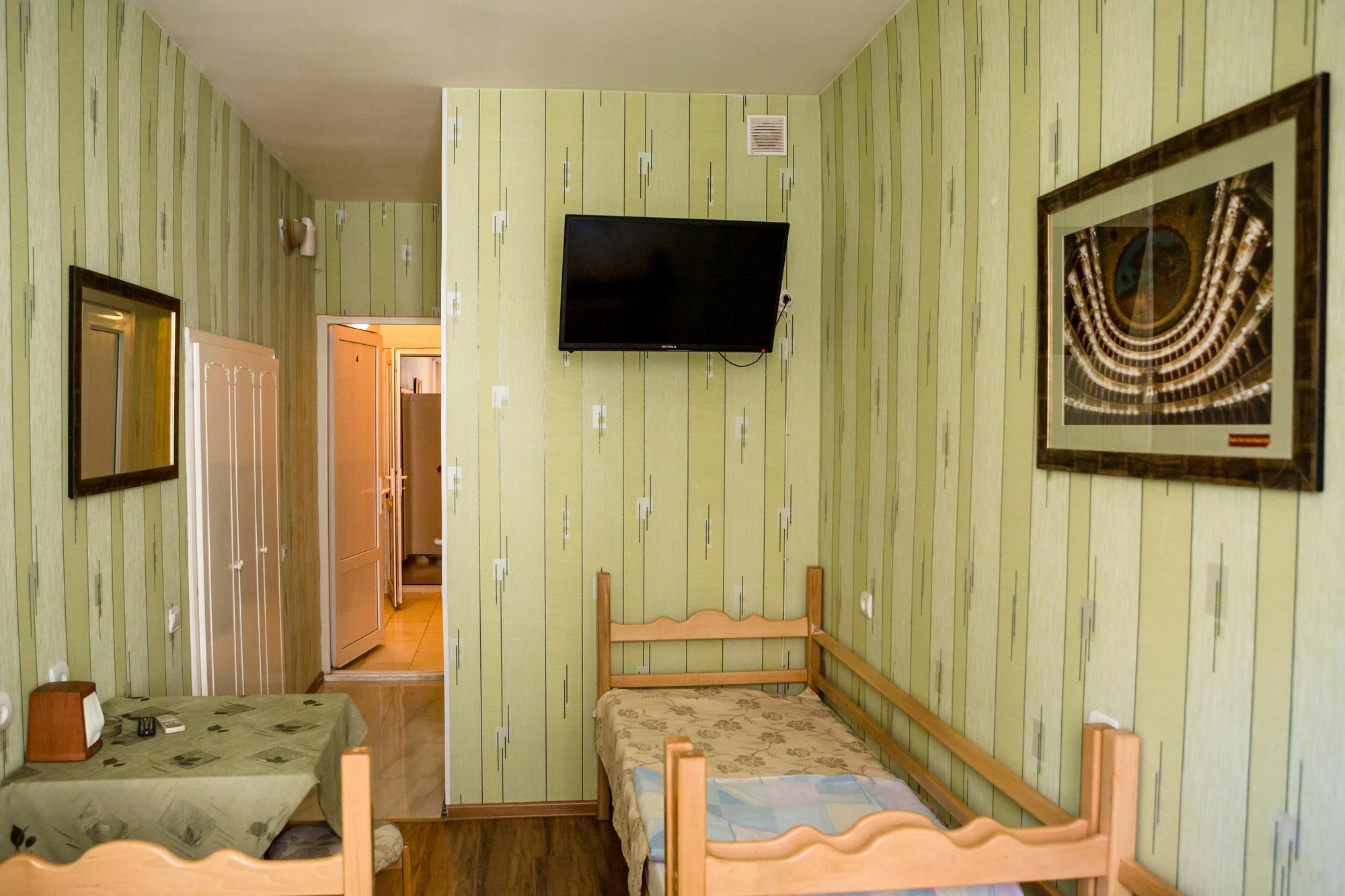 Hotel Mini Erevan Esterno foto